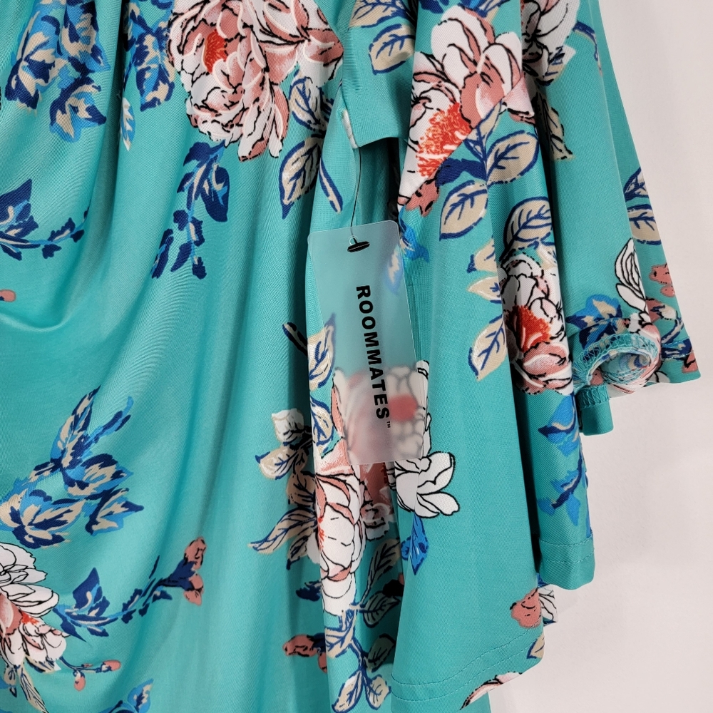 Roommates Blue Floral Blouse Sz 1X New - Picture 3 of 6